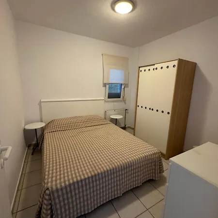 Apartment Milos *
